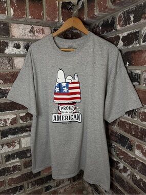 Snoopy Patriotic Proud To Be An American Doghouse Chillin USA Graphic Tshirt